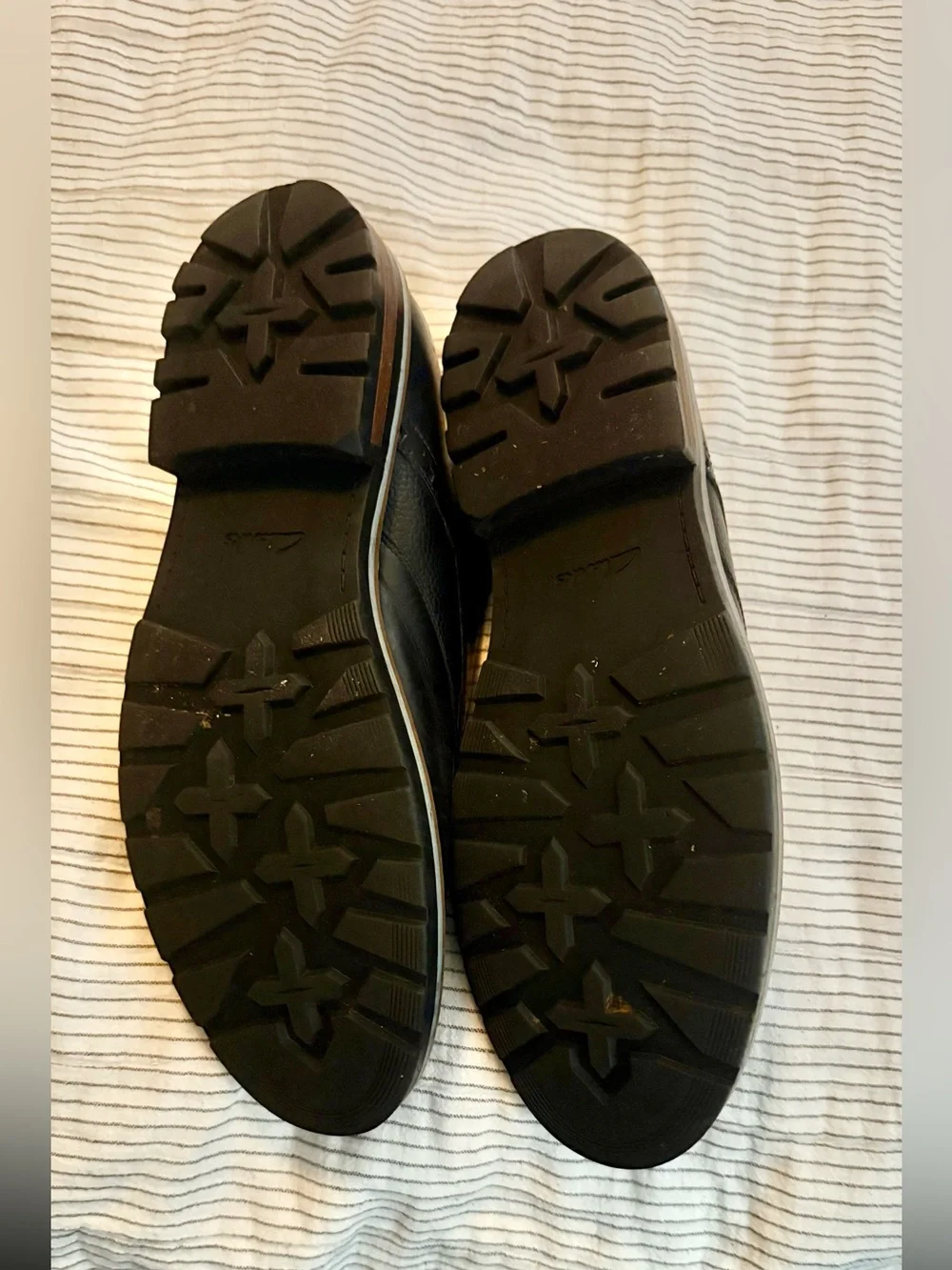 Clarks Men's Classic Black Leather Lace-Up Dress Shoes Size 13